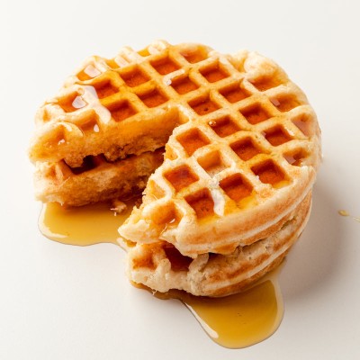 Вафли GoldenWaffle с орехами 120г - купить в Нефтебазе